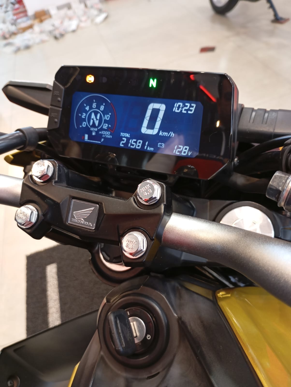 CB 300F ABS TWISTER